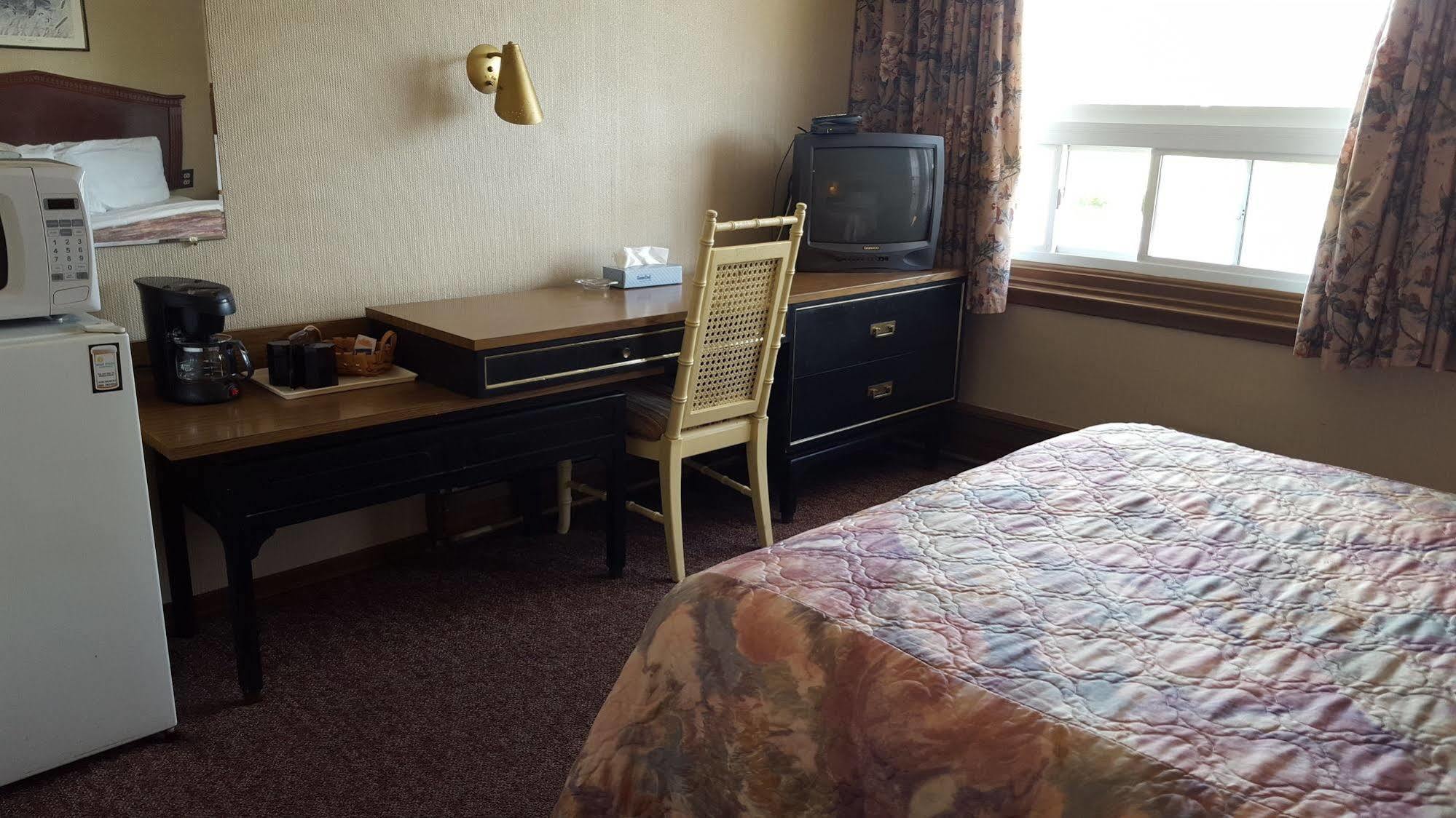 Port Motel พอร์ทโคลบอร์น ภายนอก รูปภาพ