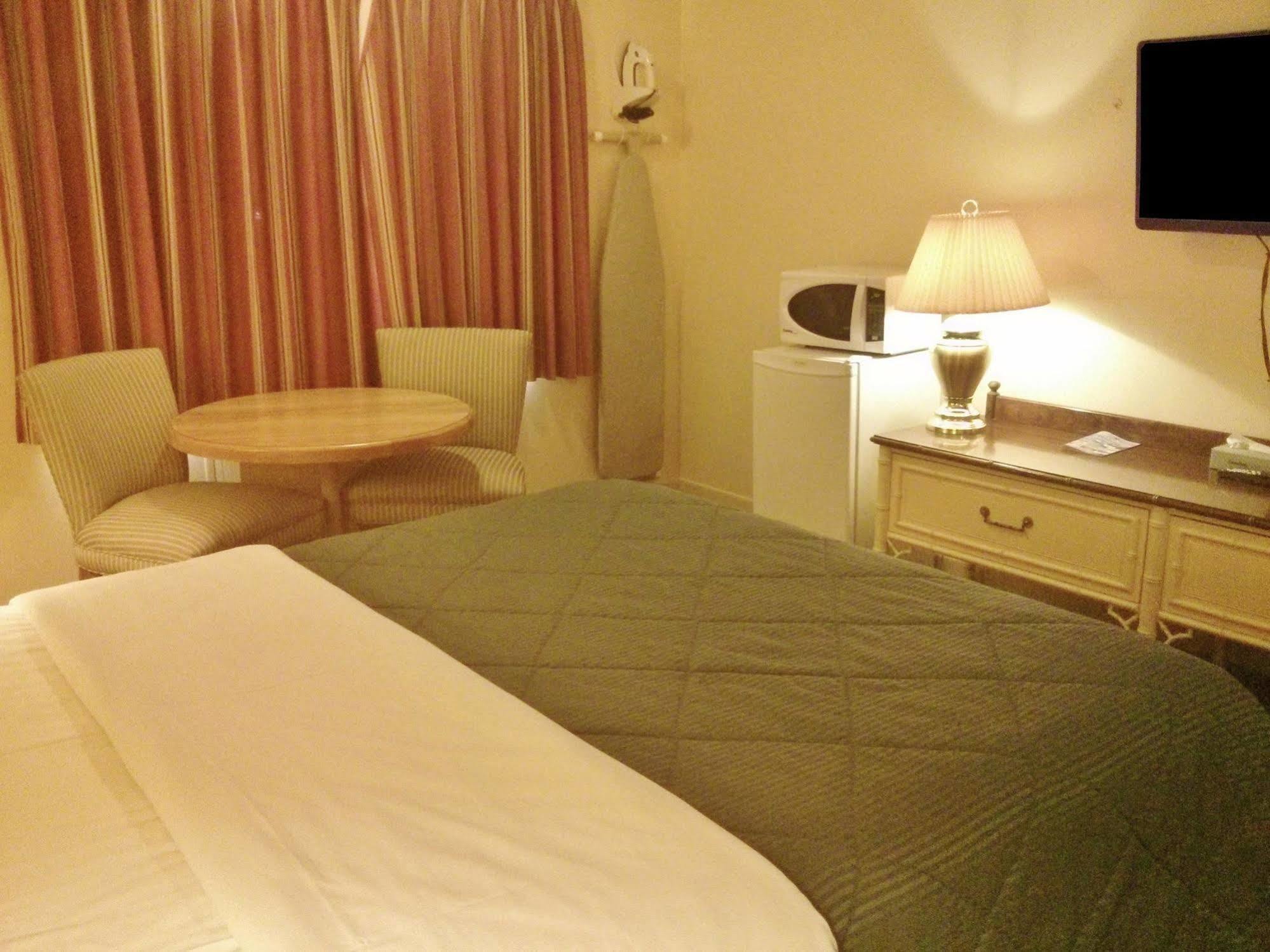Port Motel พอร์ทโคลบอร์น ภายนอก รูปภาพ